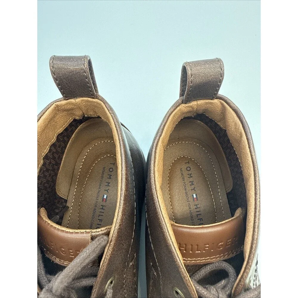 Tommy Hilfiger Men's Gibby Boots 8.5 Leather Lace-Up Old Money Classic Heritage